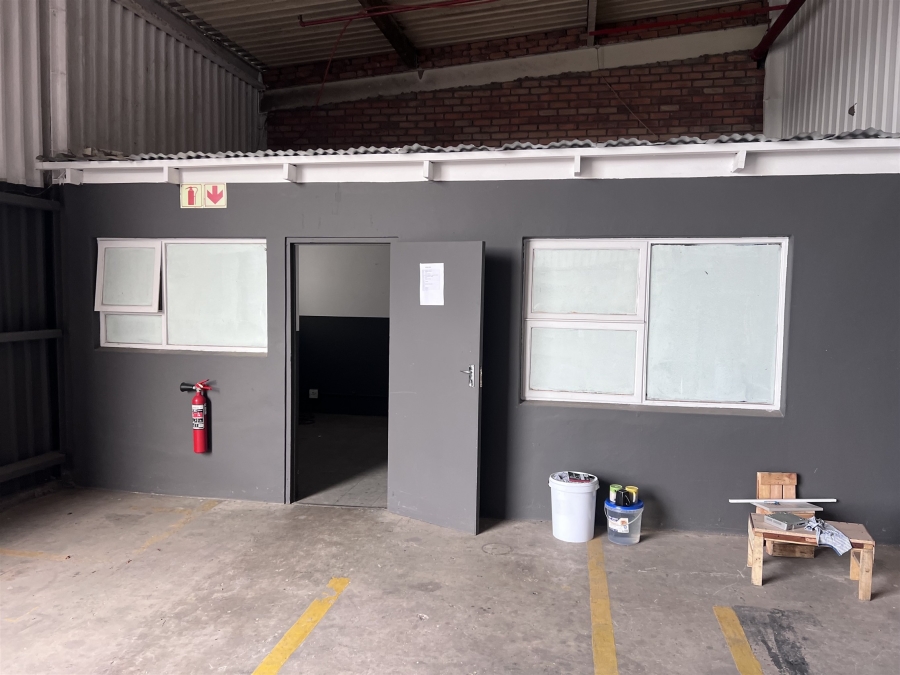 Commercial Property for Sale in Wilsonia Eastern Cape